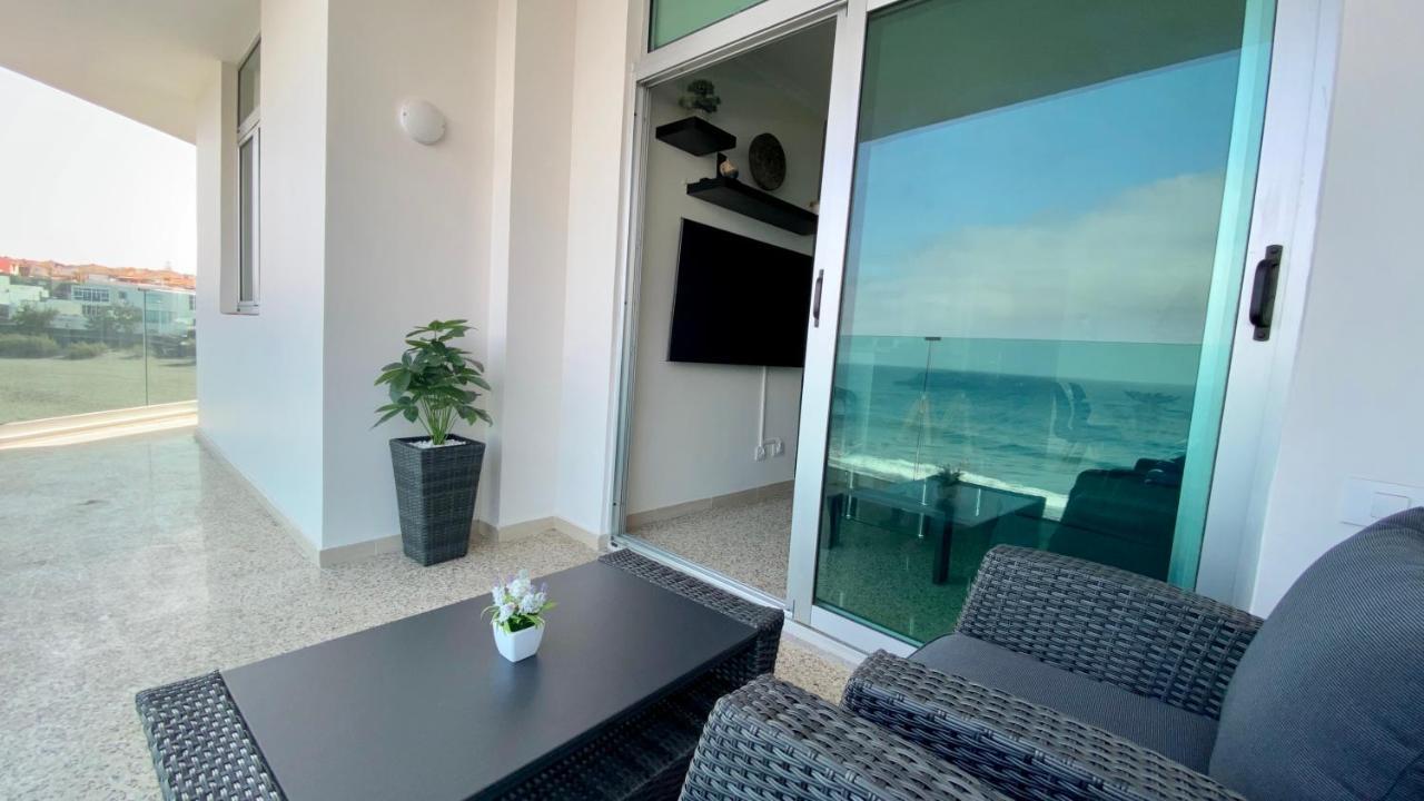 Hermoso Edificio Frente Al Mar Con Gran Terraza Y Hermosas Vistas Las Palmas de Gran Canaria Exterior photo