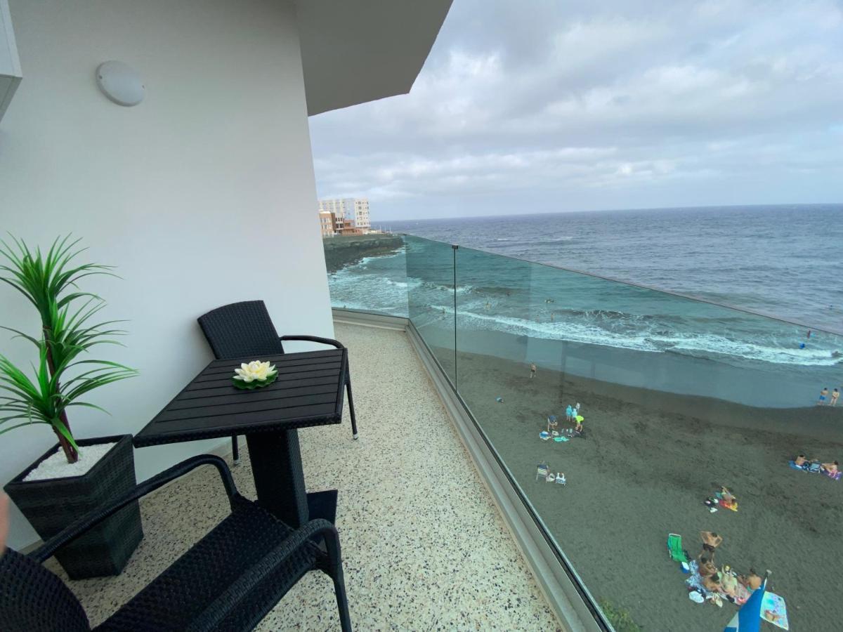 Hermoso Edificio Frente Al Mar Con Gran Terraza Y Hermosas Vistas Las Palmas de Gran Canaria Exterior photo