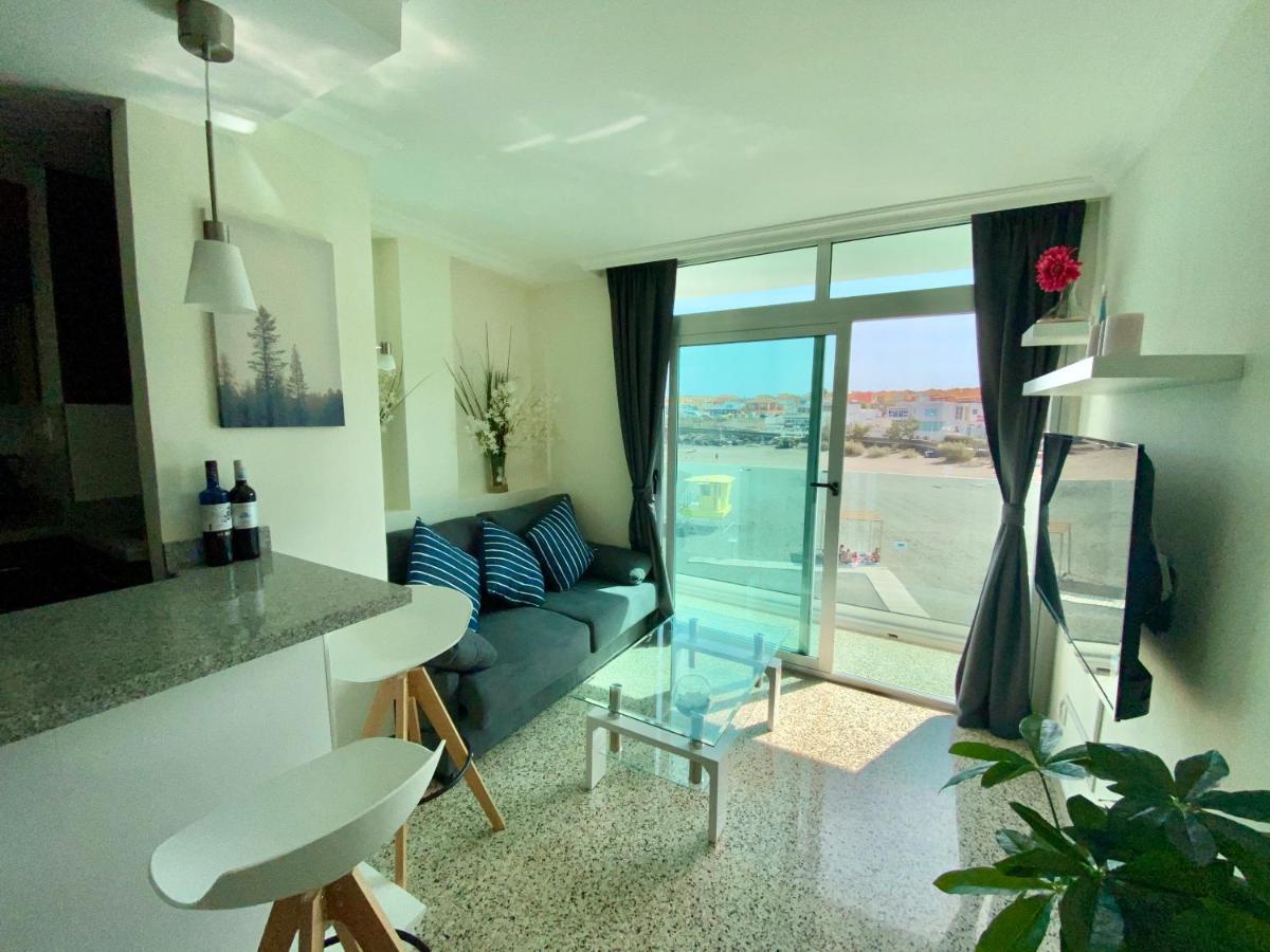 Hermoso Edificio Frente Al Mar Con Gran Terraza Y Hermosas Vistas Las Palmas de Gran Canaria Exterior photo