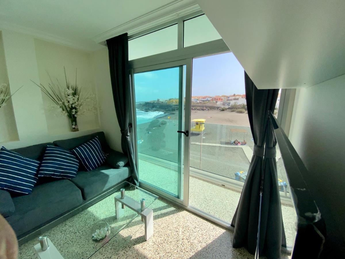 Hermoso Edificio Frente Al Mar Con Gran Terraza Y Hermosas Vistas Las Palmas de Gran Canaria Exterior photo